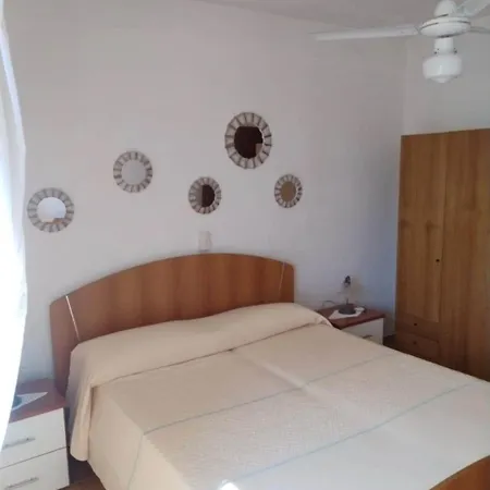 Emma Home1 Tatil Evi Tertenìa